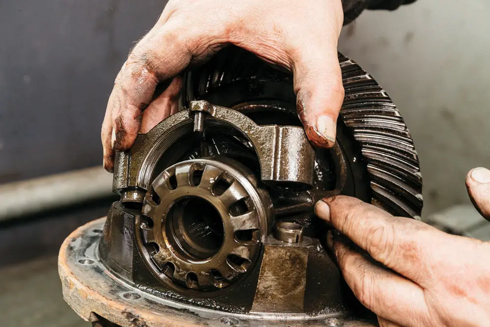 Removing the Bearing Caps